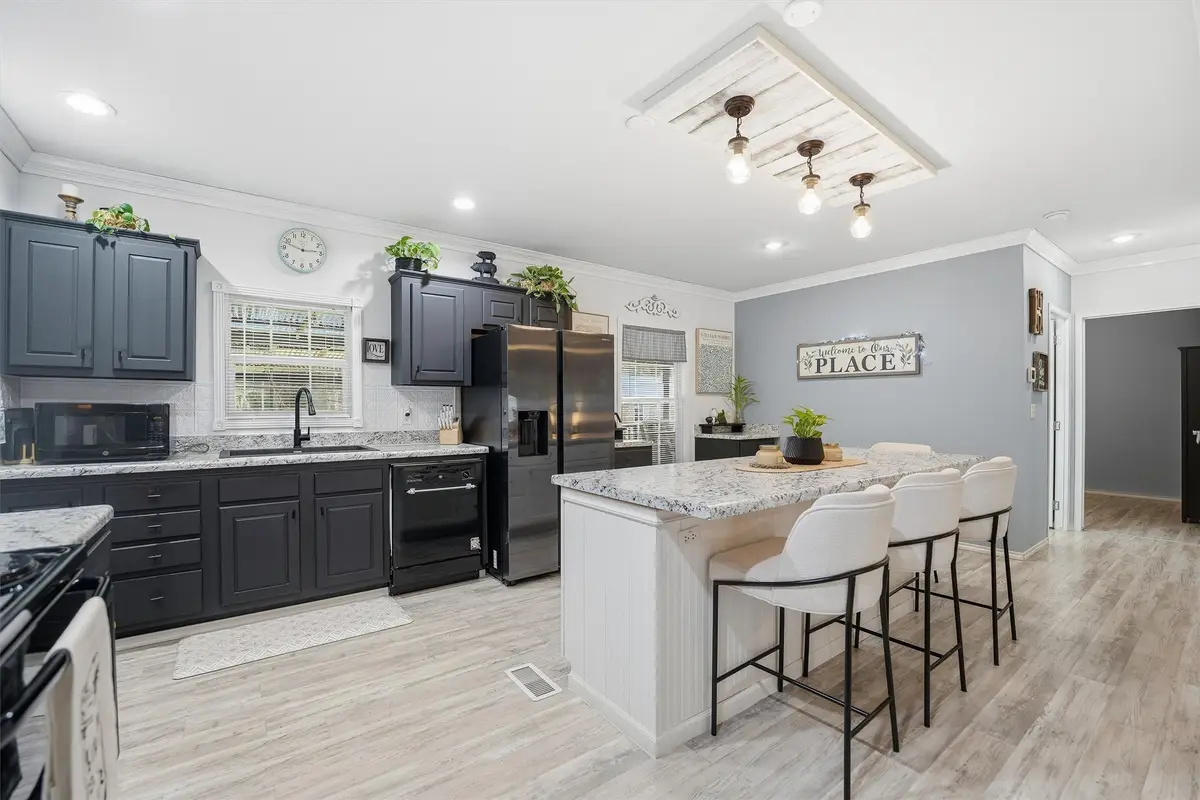 395 County Road 3891 S, Cleveland, TX 77328 - #1