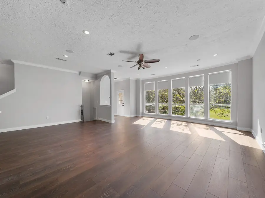 3006 Chenevert Street, Houston, TX 77004 - Image #2