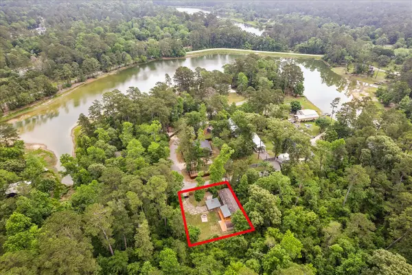 15443 Forest Drive, Montgomery, TX 77356