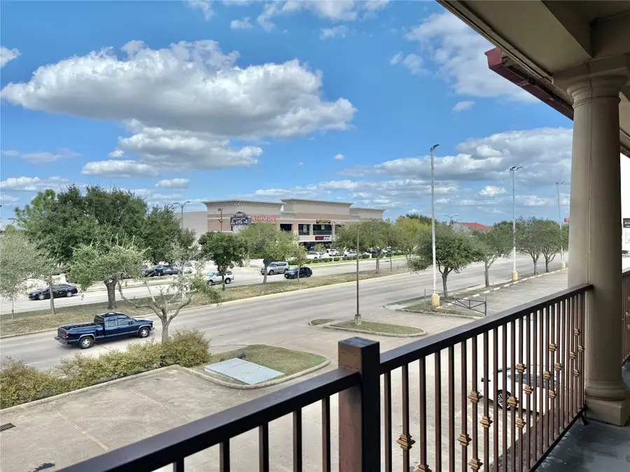 12989 Bellaire Boulevard #2, Houston, TX 77072 - Image #3