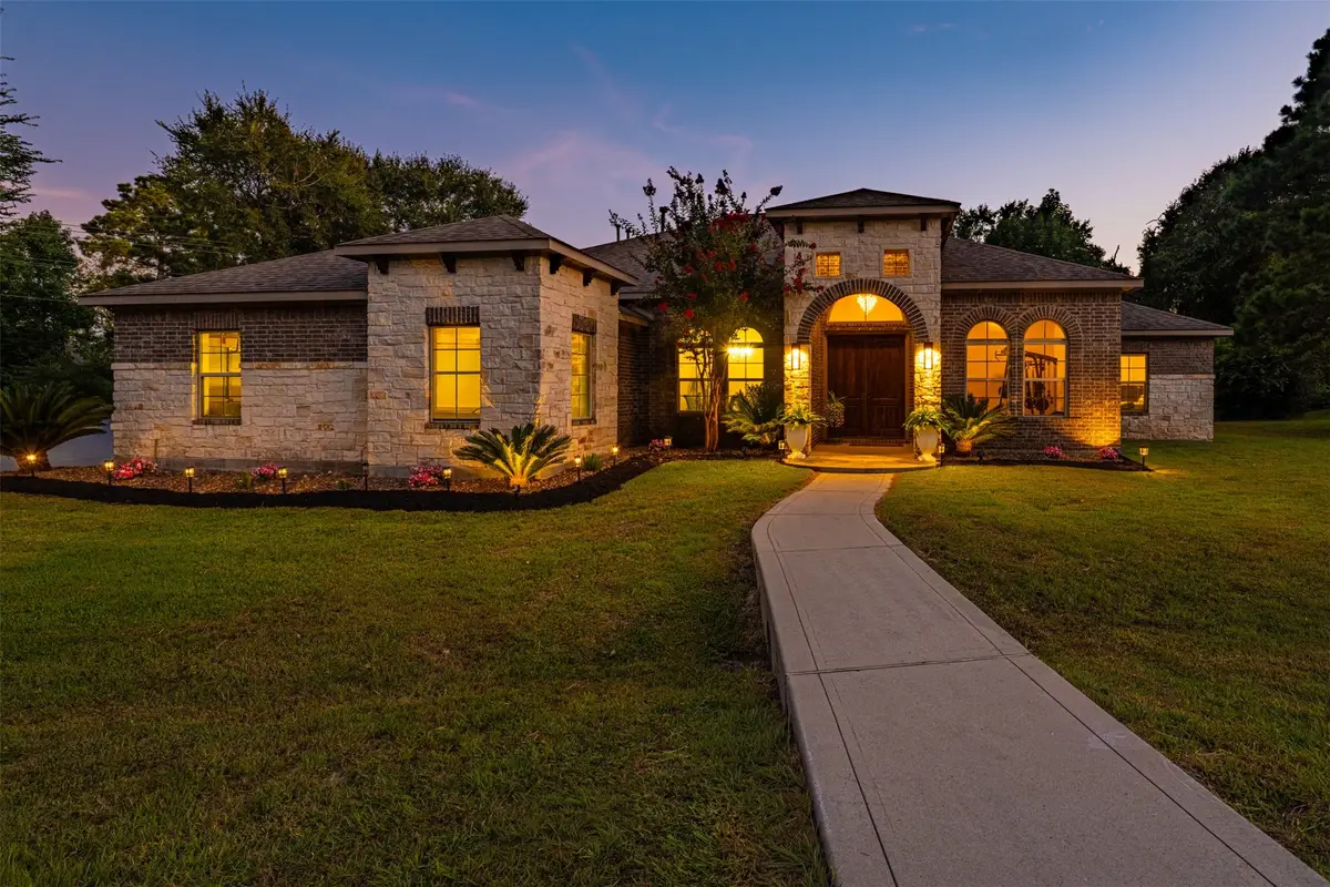 8992 Wind Jammer Lane, Montgomery, TX 77316 - #1