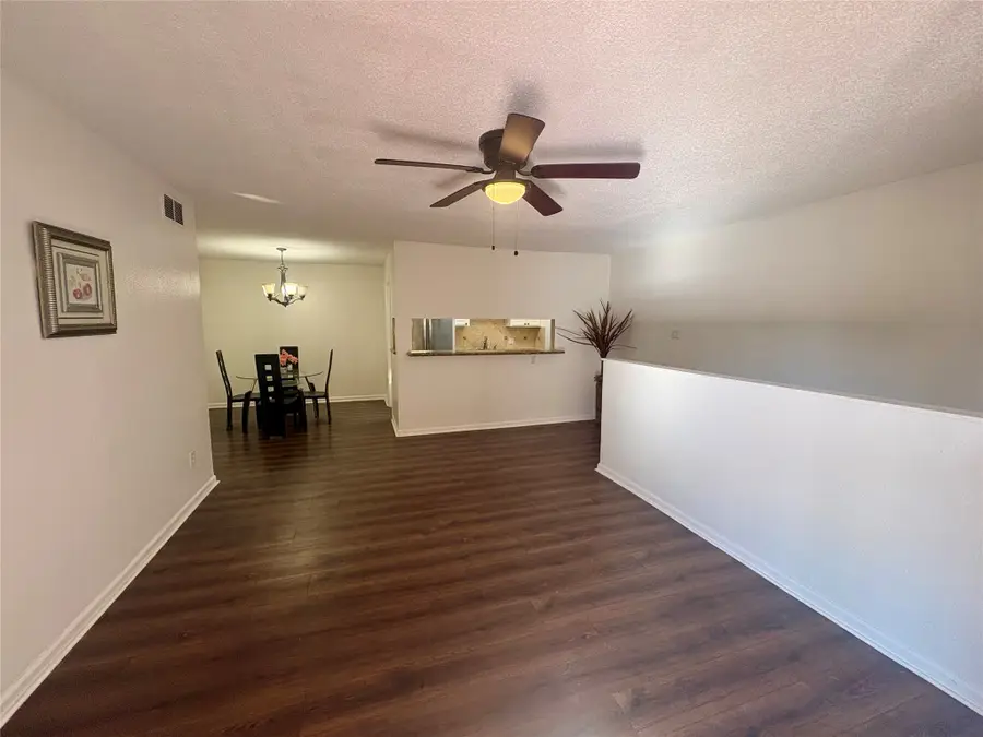 2744 Briarhurst Drive #38, Houston, TX 77057 - Image #3