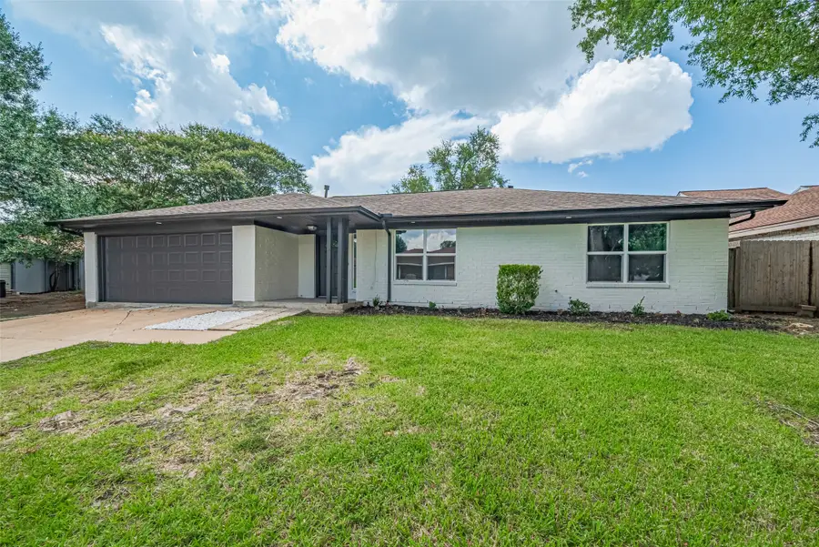 3407 Coachlight Lane, Baytown, TX 77521 - #2