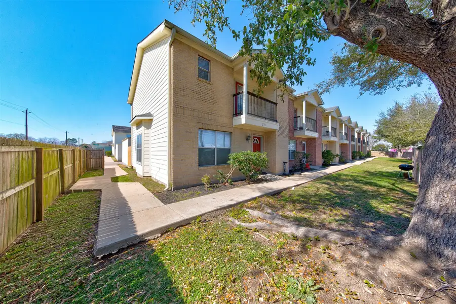 2731 Vienna Place, Pasadena, TX 77502 - Image #3