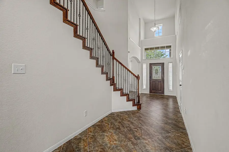 4022 Cypress Point Drive, Monterey Belvieu, TX 77523 - #3
