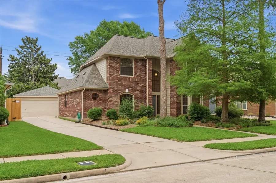 13615 Robin Hill Court, Houston, TX 77059 - #2