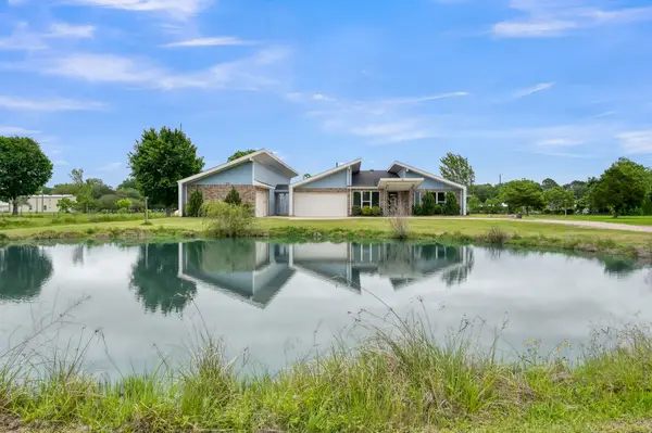 6309 N Mallard Drive, Fulshear, TX 77441