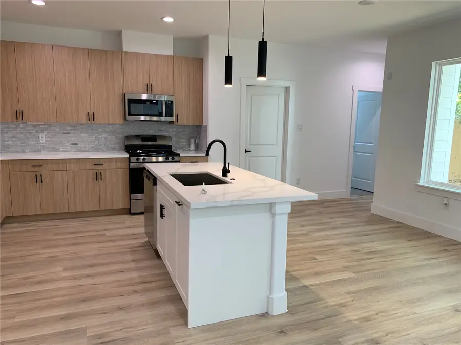 9026 Scott Street, Houston, TX 77051 - Image #3