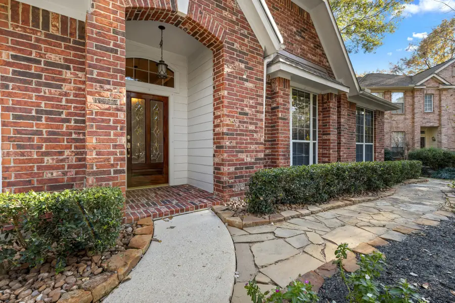 3 Belcarra Place, The Woodlands, TX 77382 - Image #2