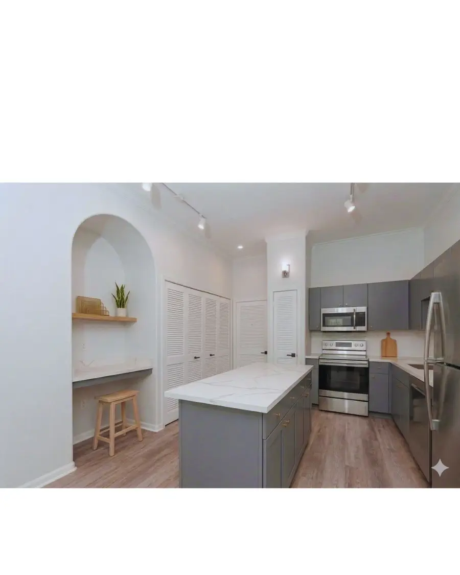 1441 East Street #212, Houston, TX 77007 - #2