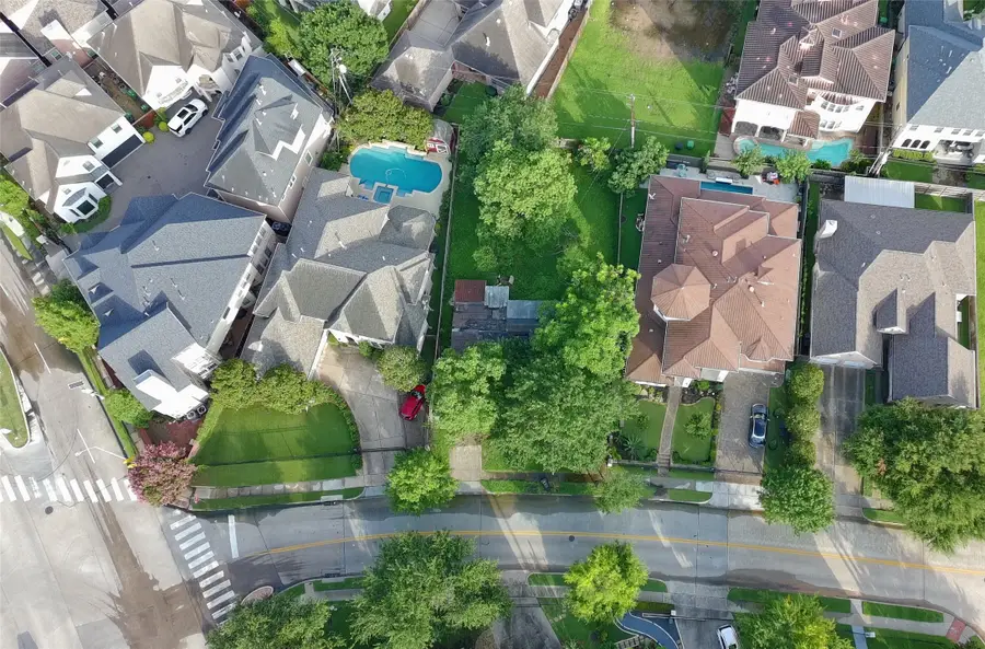 3105 Mcculloch Circle, Houston, TX 77056 - #2