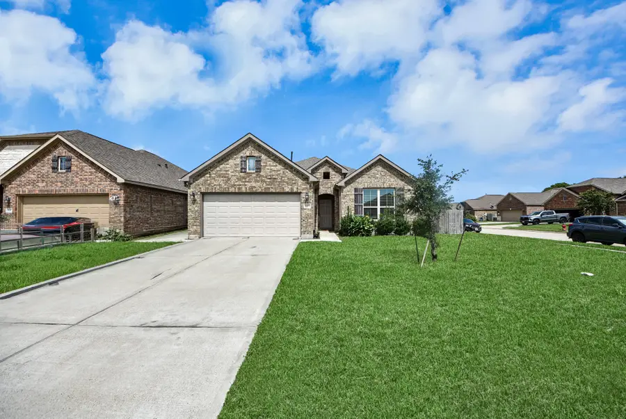 3006 Royal Albatross Drive, Texas City, TX 77590 - #3
