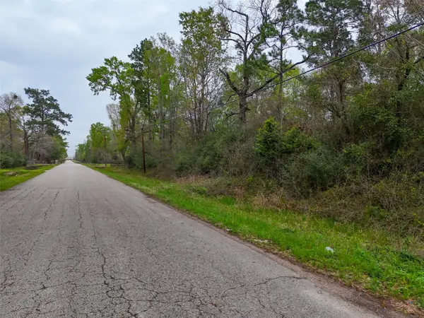 17051 Concord Drive, Conroe, TX 77385