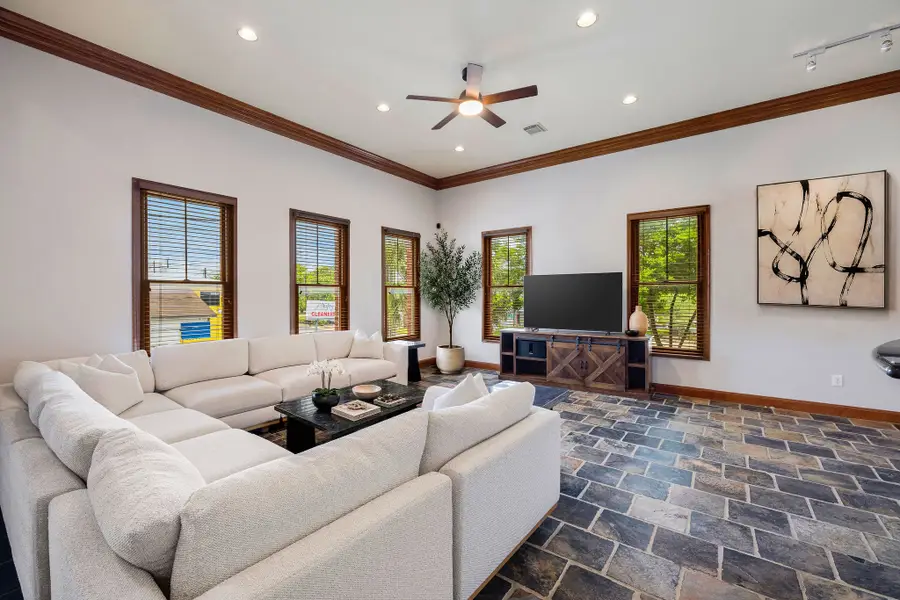 932 Knox Street, Houston, TX 77007 - #3