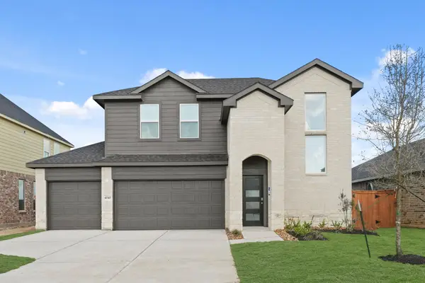 4040 Sun Burst Lane, Brookshire, TX 77423