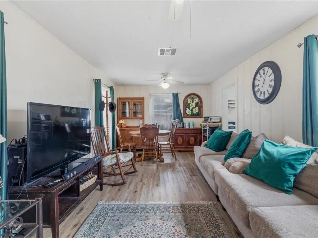 518 Sunny Lane, Wharton, TX 77488 - #1