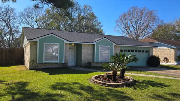 6125 Brookdale Drive, League City, TX 77573