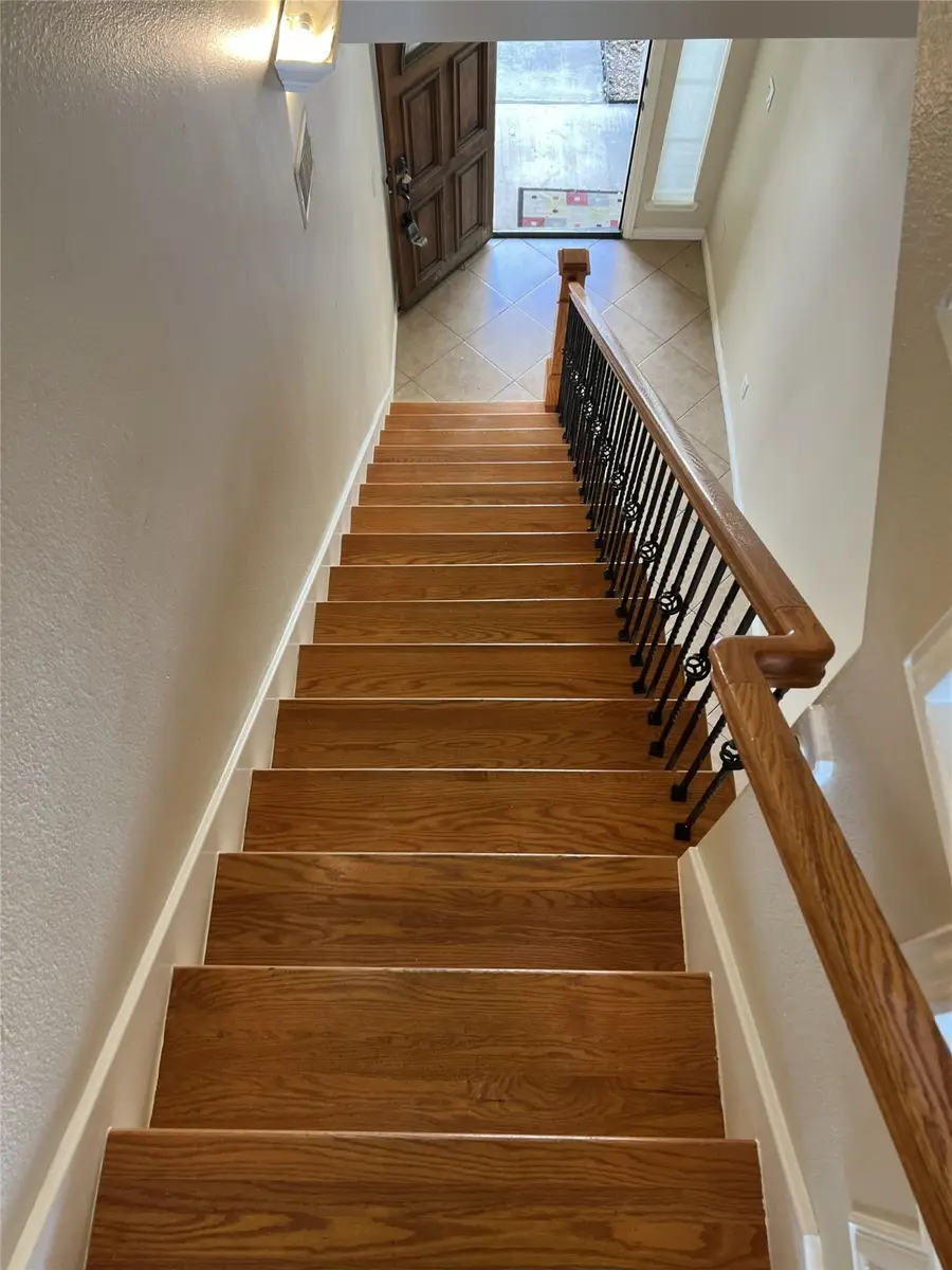 5615 Winsome Villas Lane #H, Houston, TX 77057 - Image #3