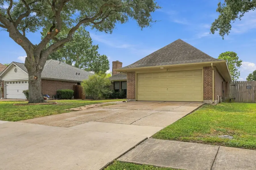 6018 Dee Drive, Pasadena, TX 77505 - #2