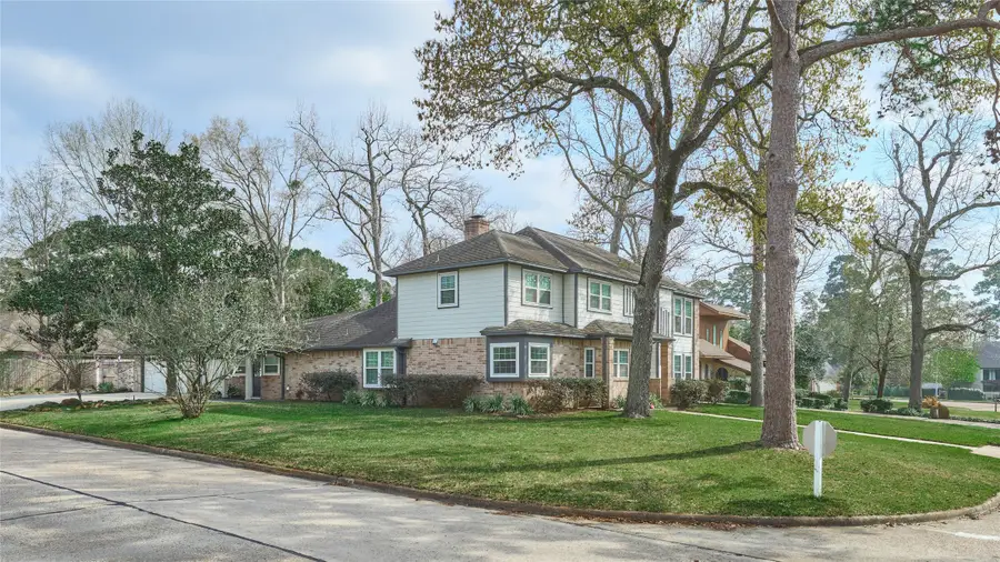 102 Springs Edge Drive, Montgomery, TX 77356 - #2