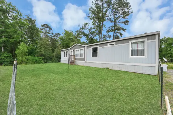 595 County Road 2218, Cleveland, TX 77327