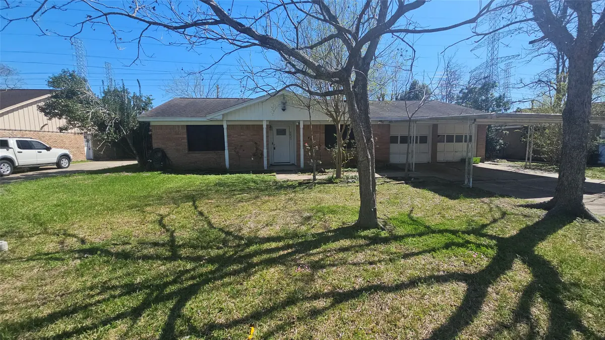 1621 Crestmont Drive, Stafford, TX 77477 - #1