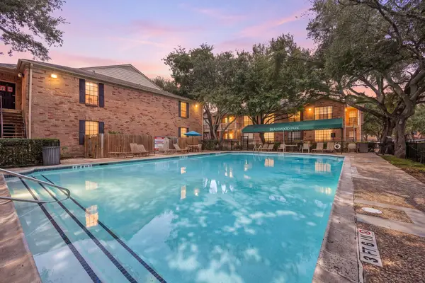 2255 Braeswood Park Drive #257, Houston, TX 77030