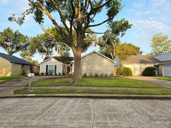 6711 Stonewater, Houston, TX 77084