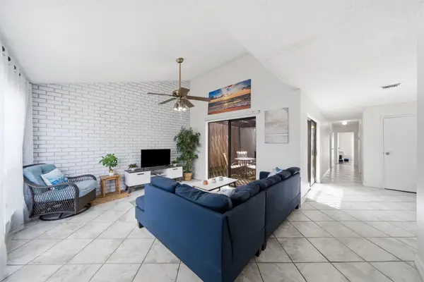 2465 Briarwest Boulevard, Houston, TX 77077