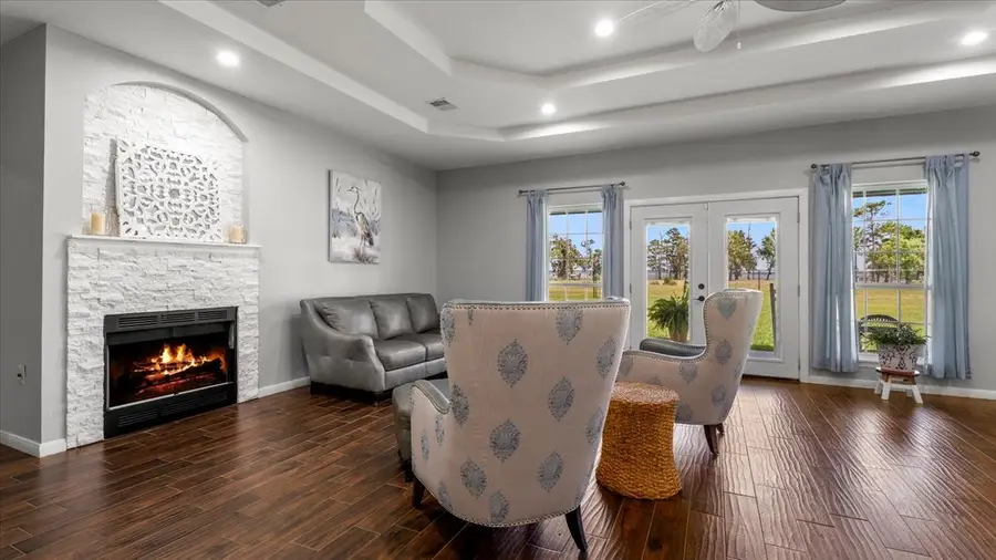 14422 Lakeside Terrace Drive, Houston, TX 77044 - Image #2