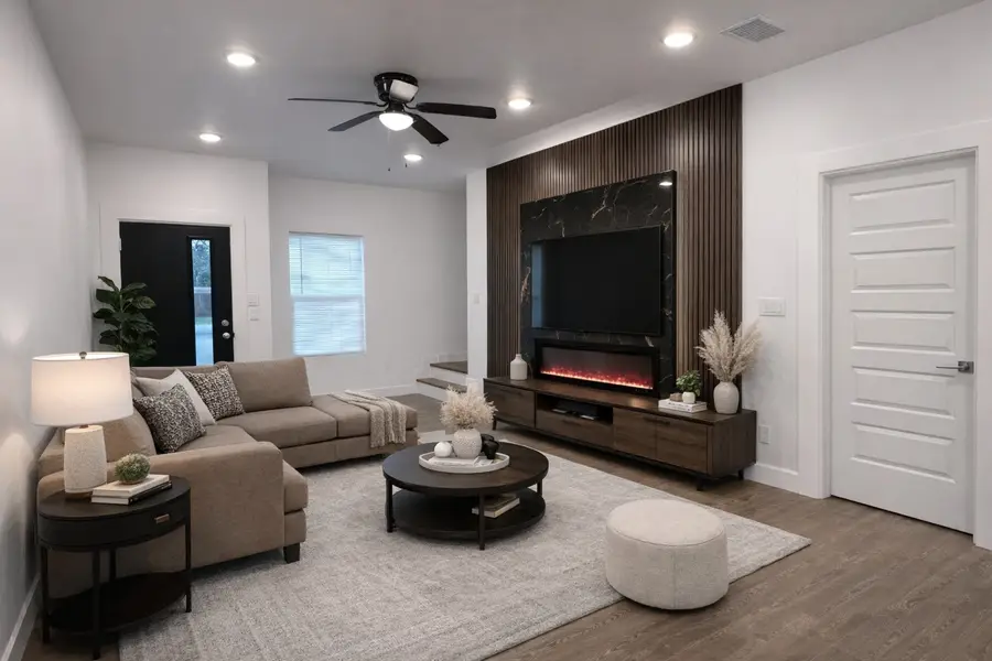 8141 Jeffery Street, Houston, TX 77028 - #2