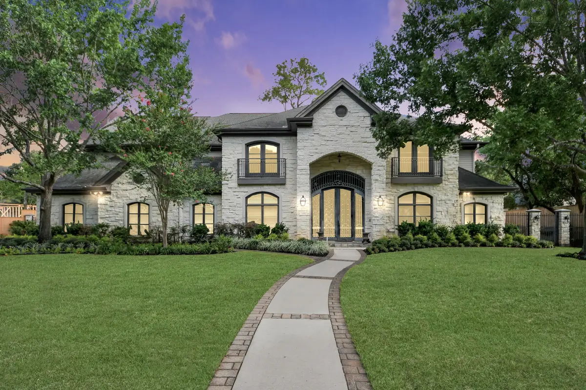 12018 Surrey Lane, Bunker Hill Village, TX 77024 - #1