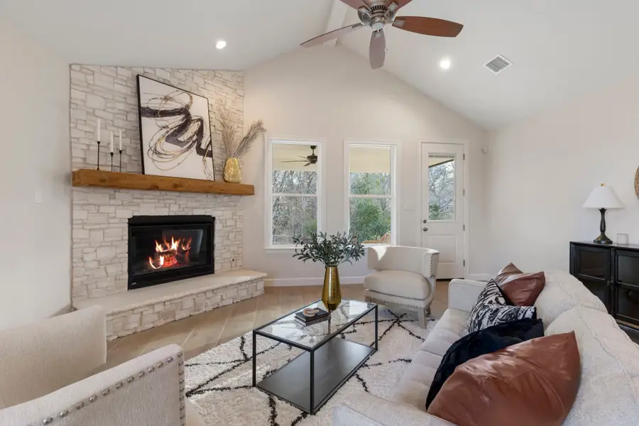 3223 Tamy Lane, Brenham, TX 77833 - #3