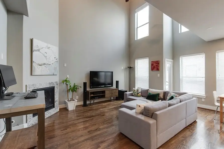 1428 Wilson Street, Houston, TX 77019 - #2