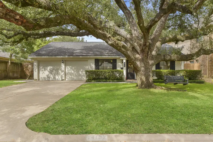 14102 Pinerock Lane, Houston, TX 77079 - Image #2