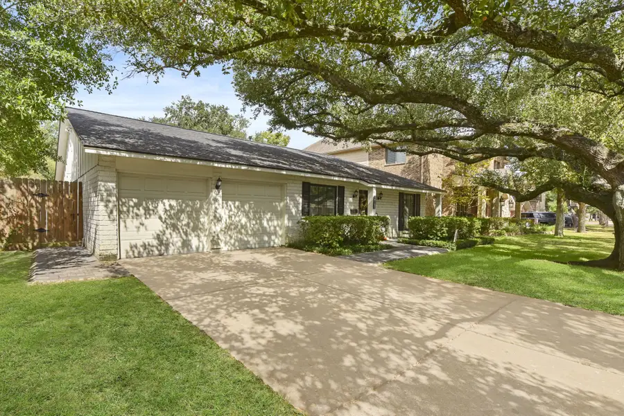 14102 Pinerock Lane, Houston, TX 77079 - Image #3