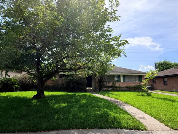 9130 Bassoon Drive, Houston, TX 77025