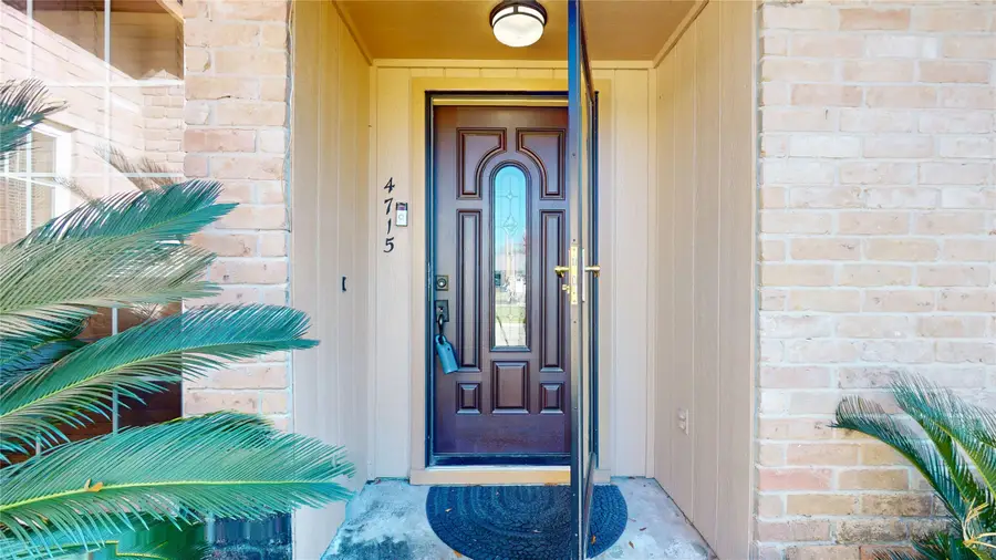 4715 Cypressdale Drive, Spring, TX 77388 - Image #2