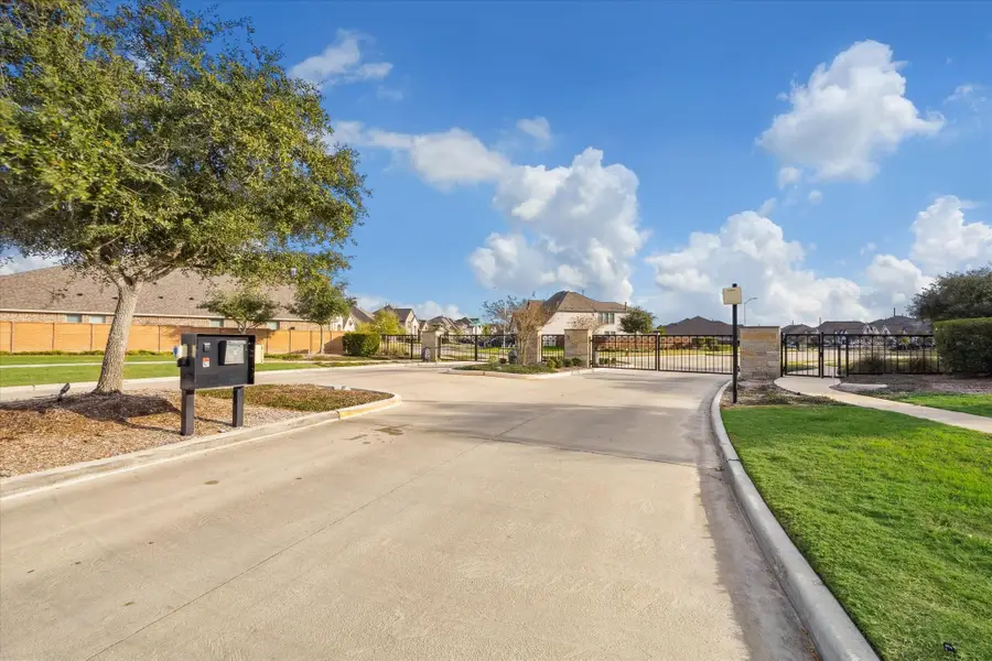 9823 Chapman Trail, Manvel, TX 77578 - #2