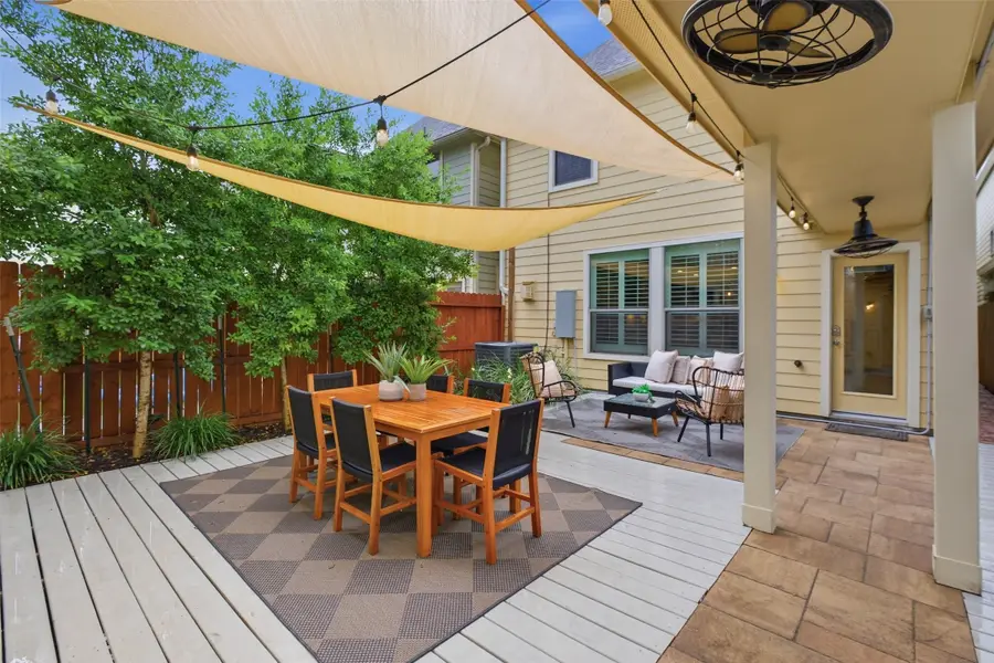 233 W 26th Street, Houston, TX 77008 - #2