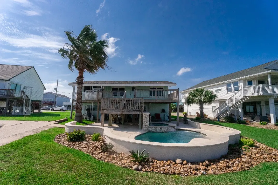 1417 8th Street, Dickinson, TX 77539 - #1