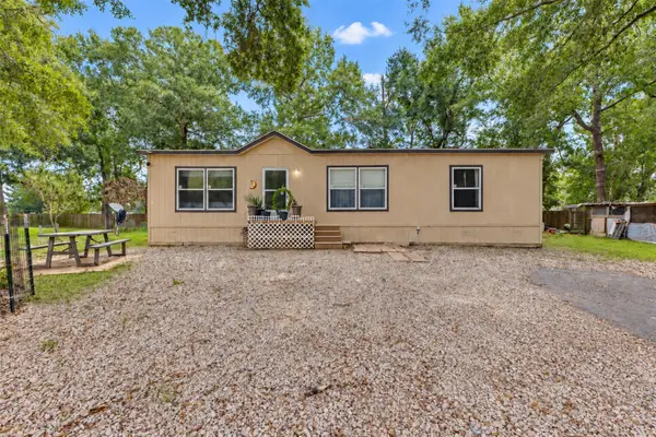 21602 County Road 3746, Splendora, TX 77372