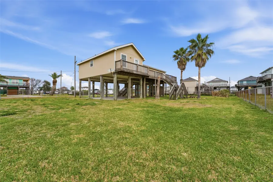 1972 Avenue D, Crystal Beach, TX 77650 - #2