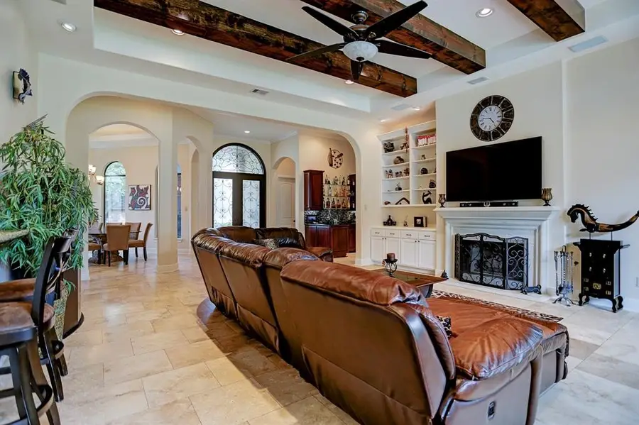 1611 Lynnview Drive, Houston, TX 77055 - Image #3