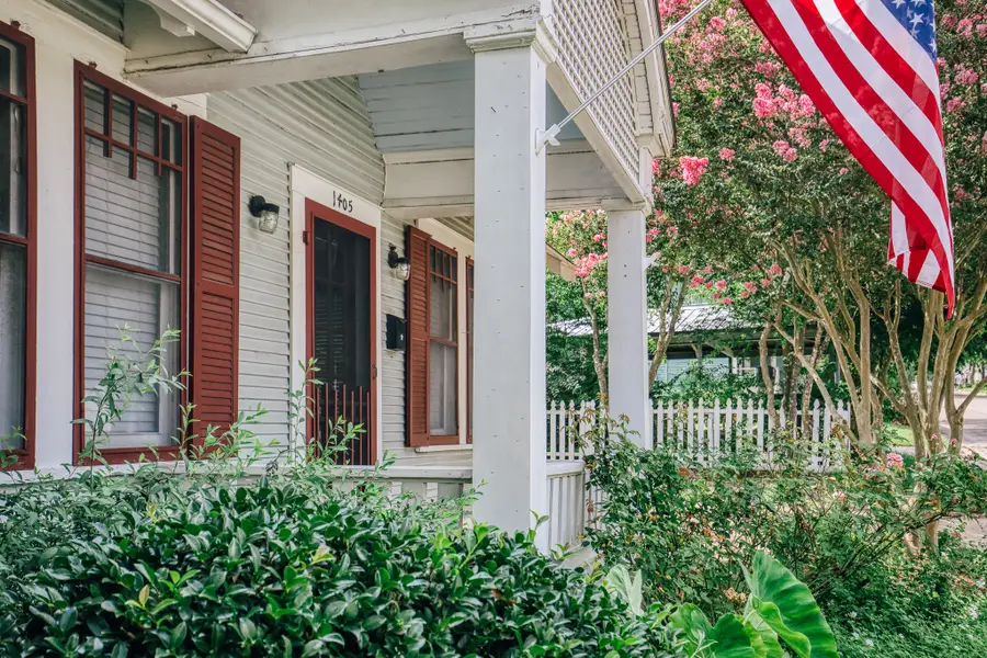1405 S Park Street, Brenham, TX 77833 - #2