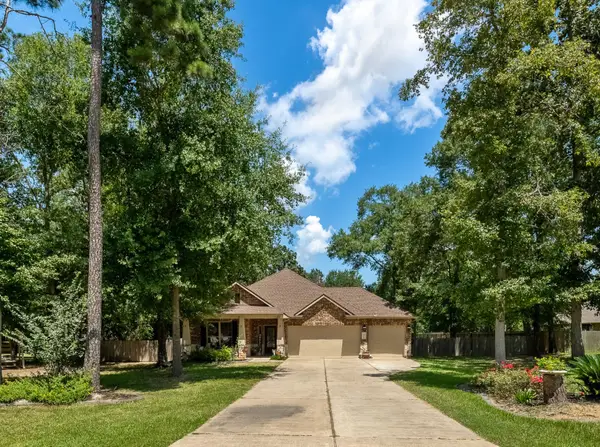 9114 Silver Back Trail, Conroe, TX 77303
