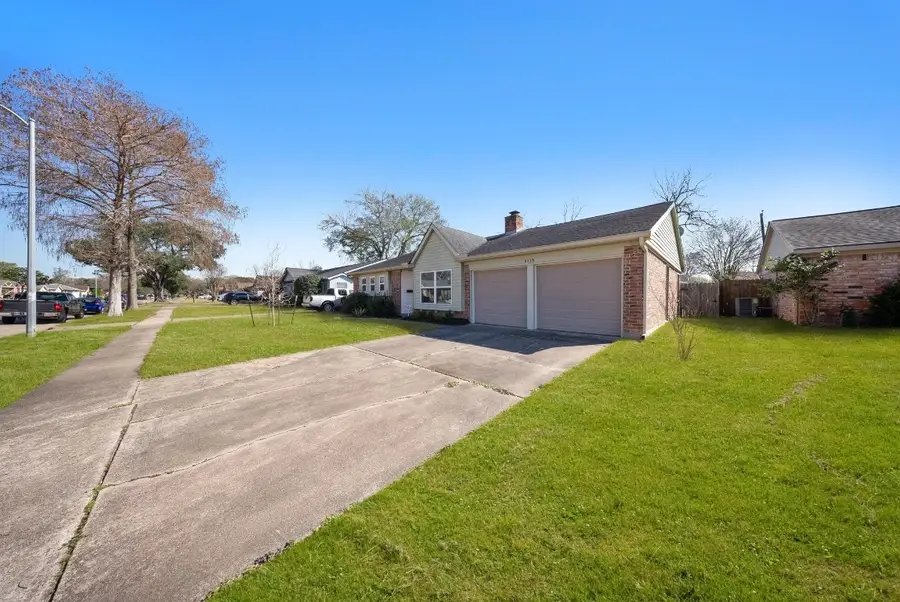 9115 Tanager Street, Houston, TX 77036 - #2