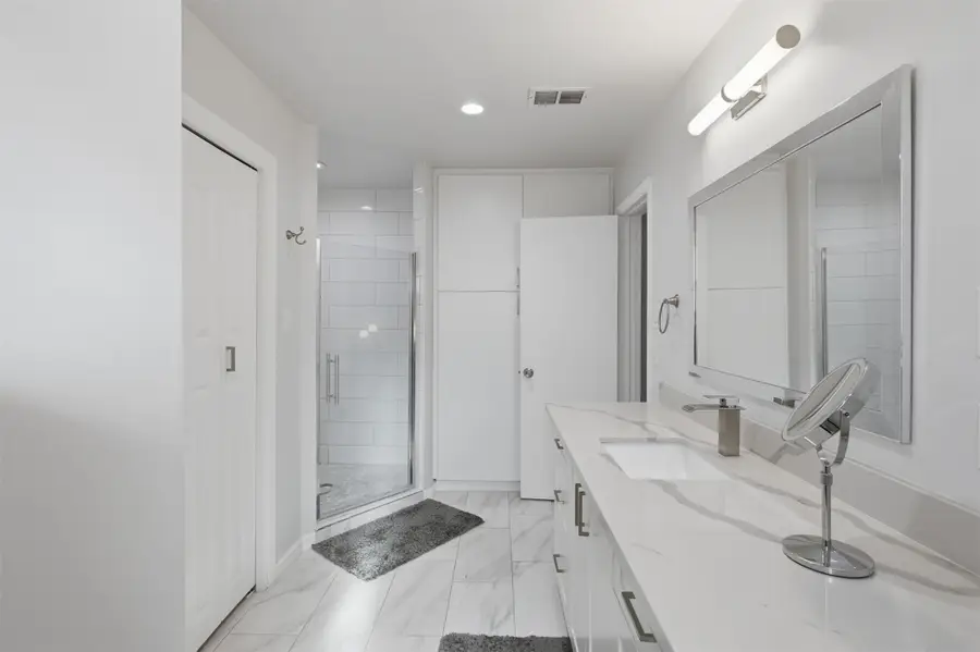 12019 Plumbrook Drive, Houston, TX 77099 - #3