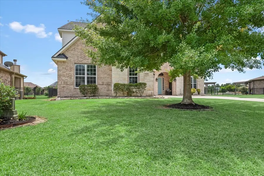 231 N Waterstone Drive, Montgomery, TX 77356 - #3