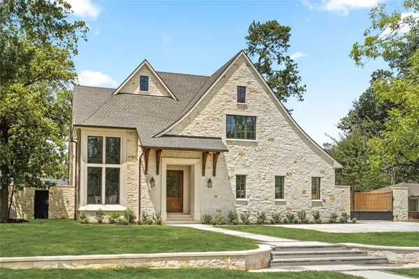 521 Trails End Street, Houston, TX 77024
